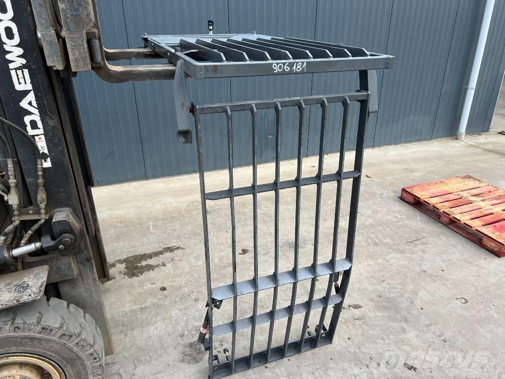 Doosan DX180 / DX225 Cabine en interieur