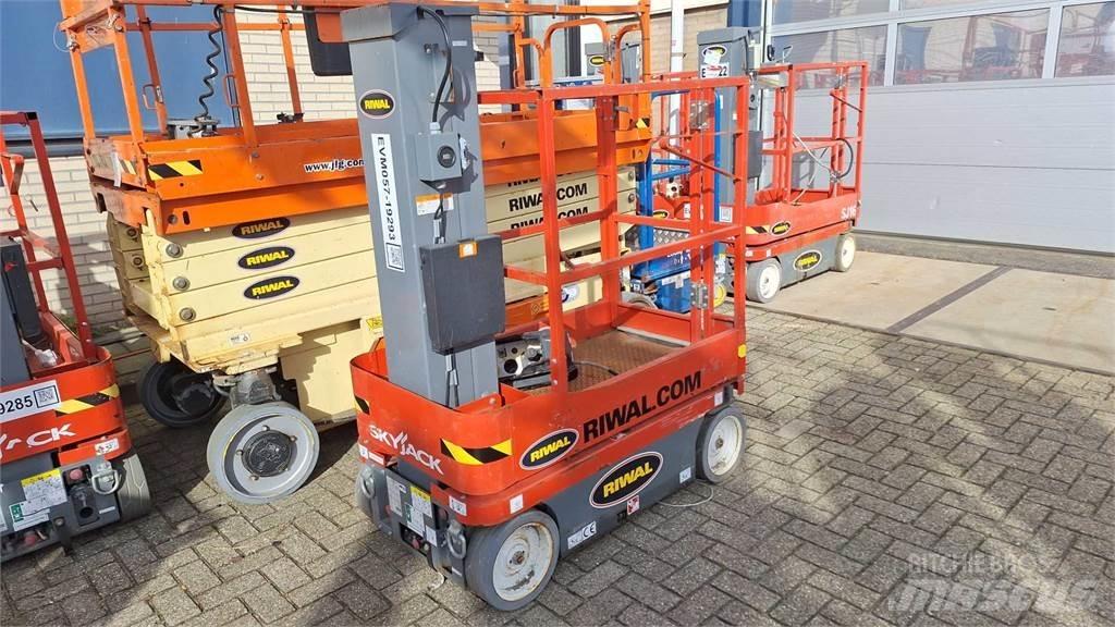SkyJack SJ12 Andere liften en hoogwerkers