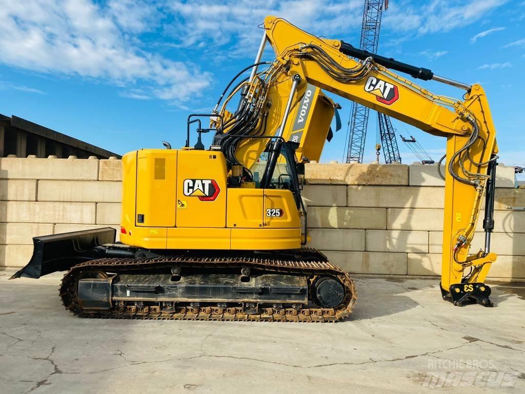 CAT 325 Rupsgraafmachines