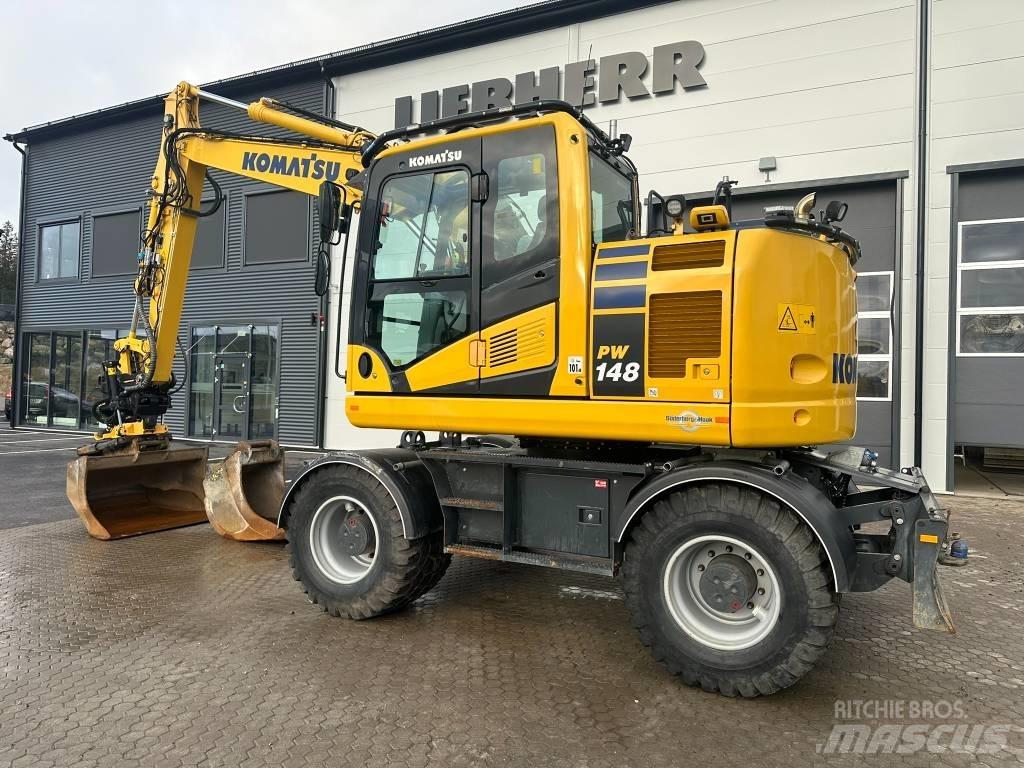 Komatsu PW 148-11 Wielgraafmachines
