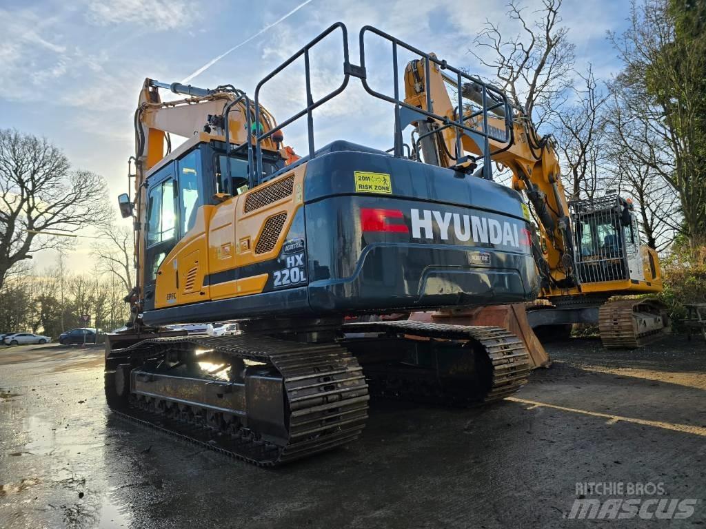 Hyundai HX220L Rupsgraafmachines