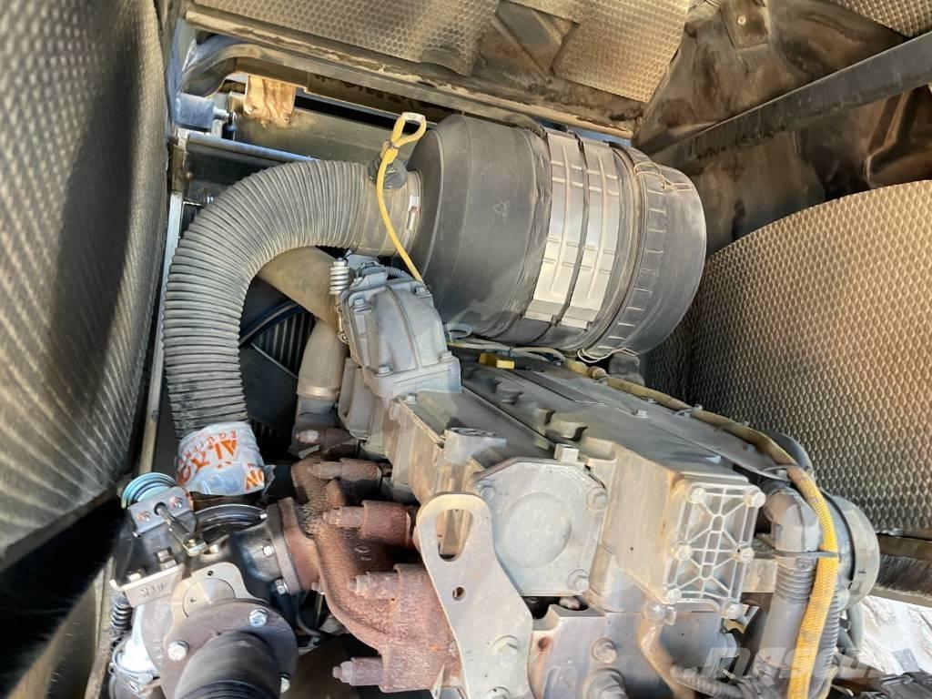 Bomag BW 213 DH-4 Trilrolwalsen