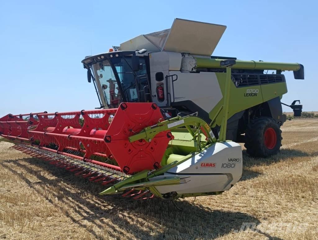 CLAAS Lexion 8700 Maaidorsmachines