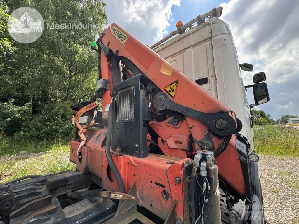 Scania R 420 LB Vlakke laadvloer met kraan