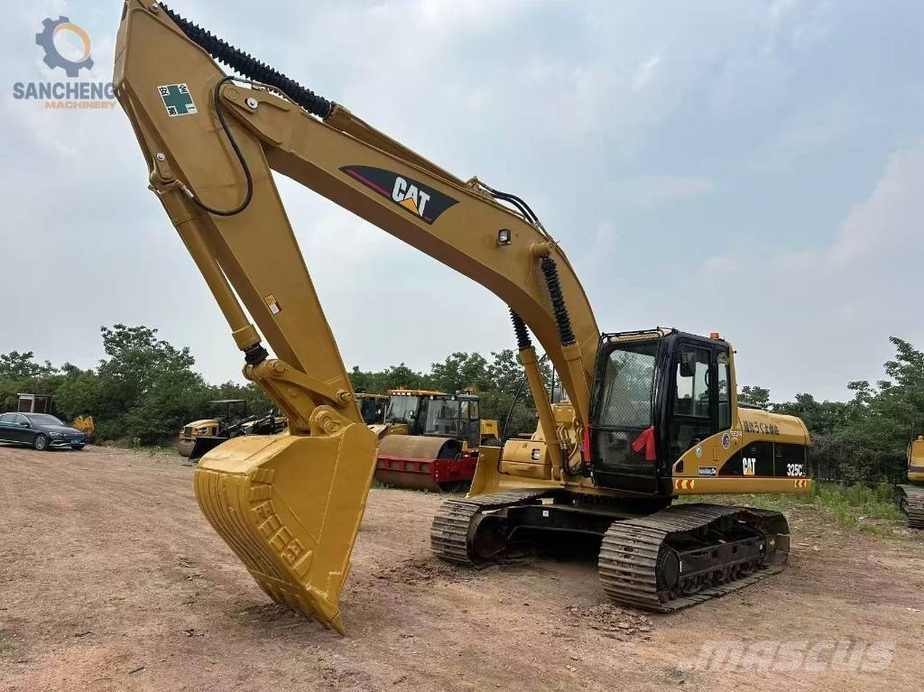 CAT 325 CL Rupsgraafmachines