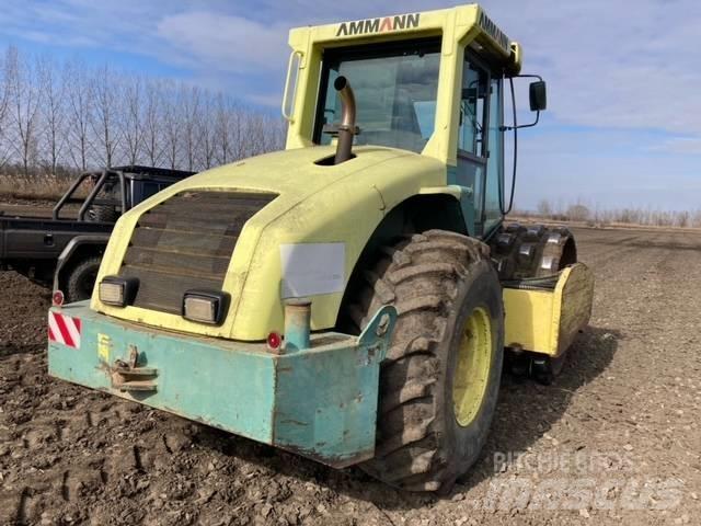 Ammann ASC 150 PD Trilrolwalsen