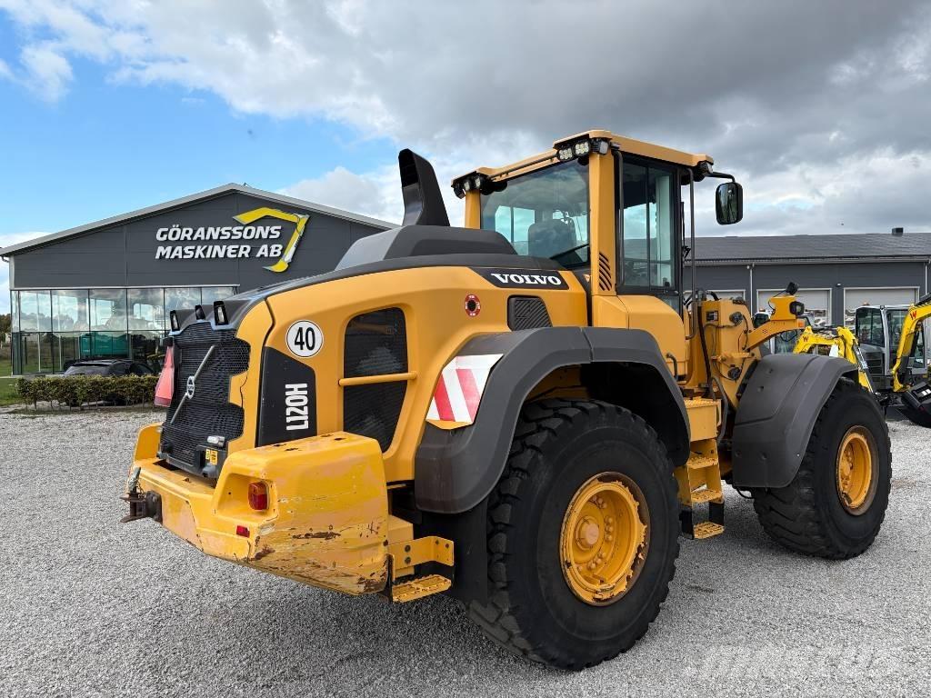 Volvo L 120 H Wielladers