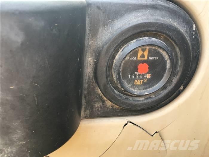 CAT 325 CL Rupsgraafmachines