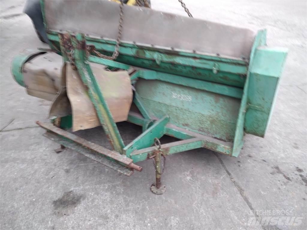 Humus 220 Overige hooi- en voedergewasmachines