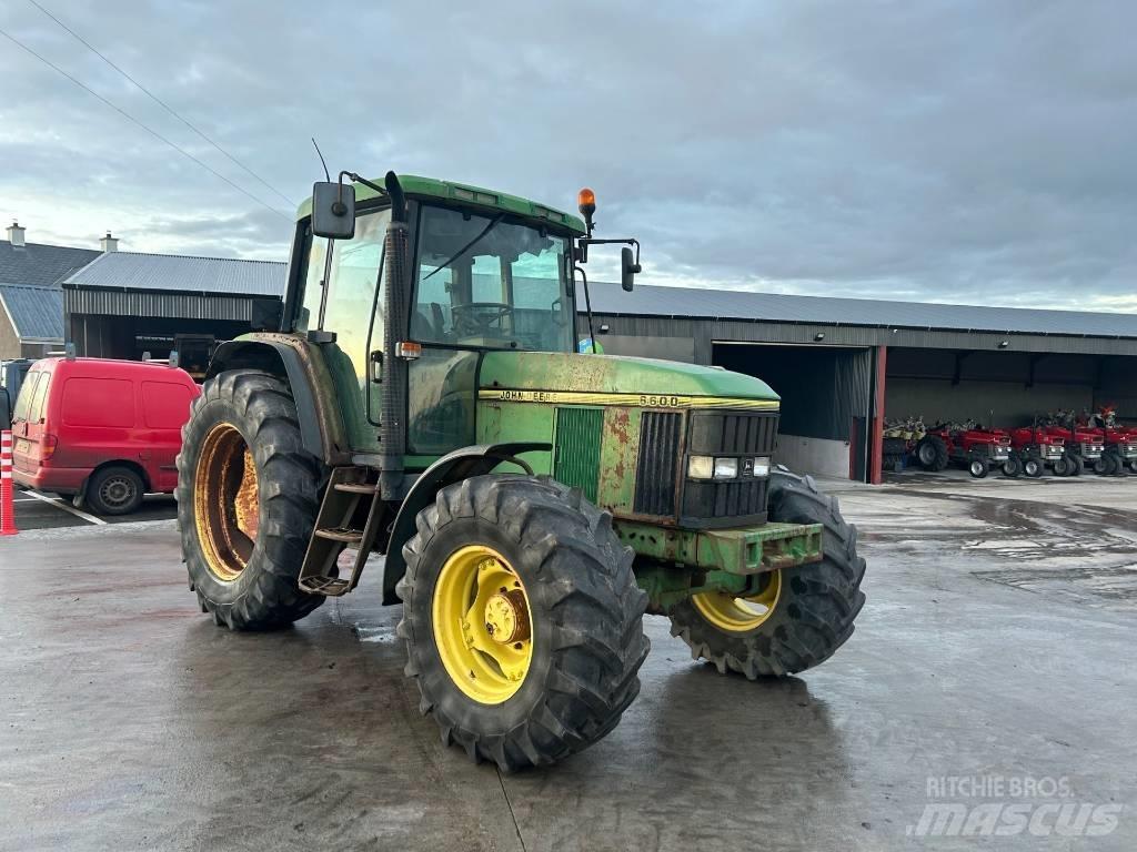 John Deere 6600 Tractoren