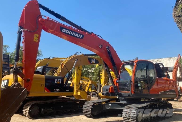 Doosan DX225 Rupsgraafmachines