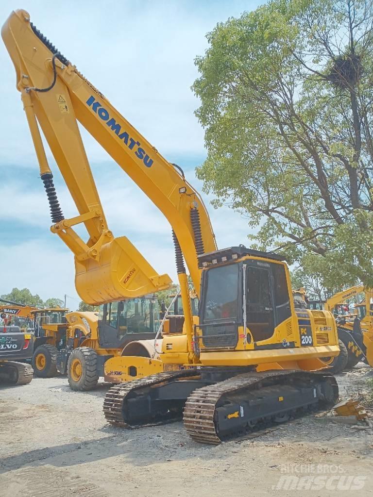 Komatsu PC 200 Rupsgraafmachines