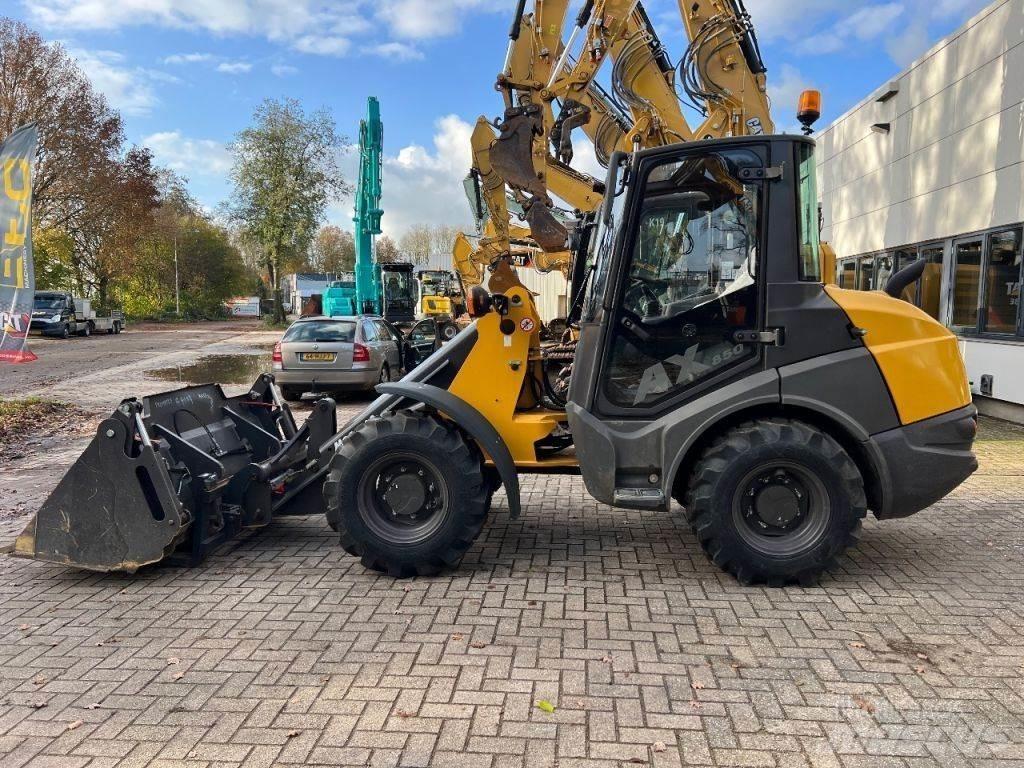 Mecalac AX850 Wielladers