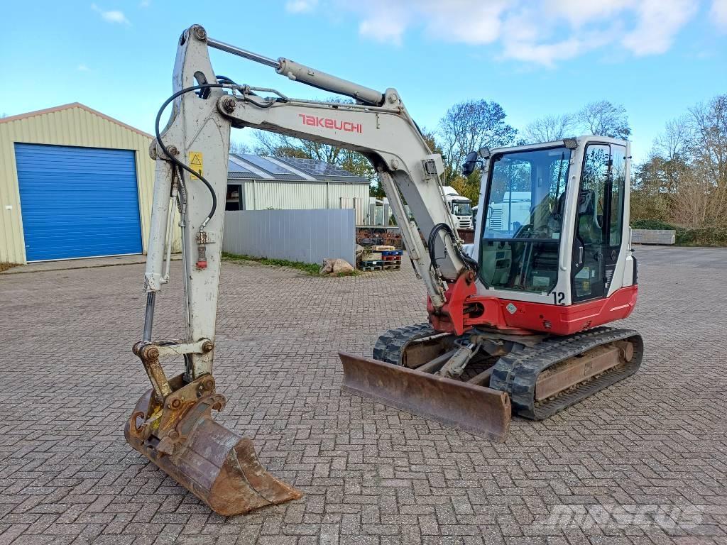 Takeuchi TB 250 Minigraafmachines < 7t