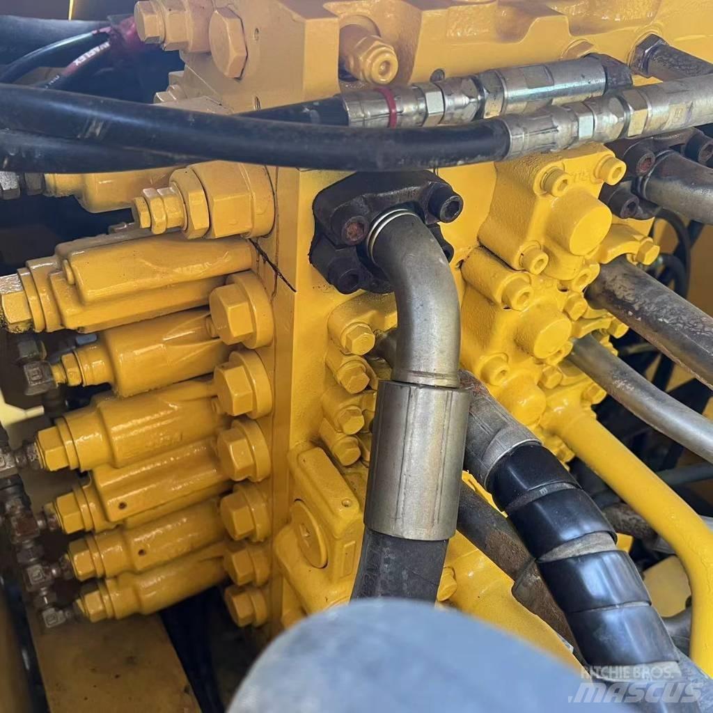 Komatsu PC 240 Rupsgraafmachines