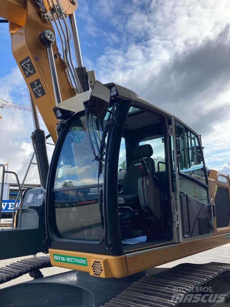 Liebherr R 922 Rupsgraafmachines