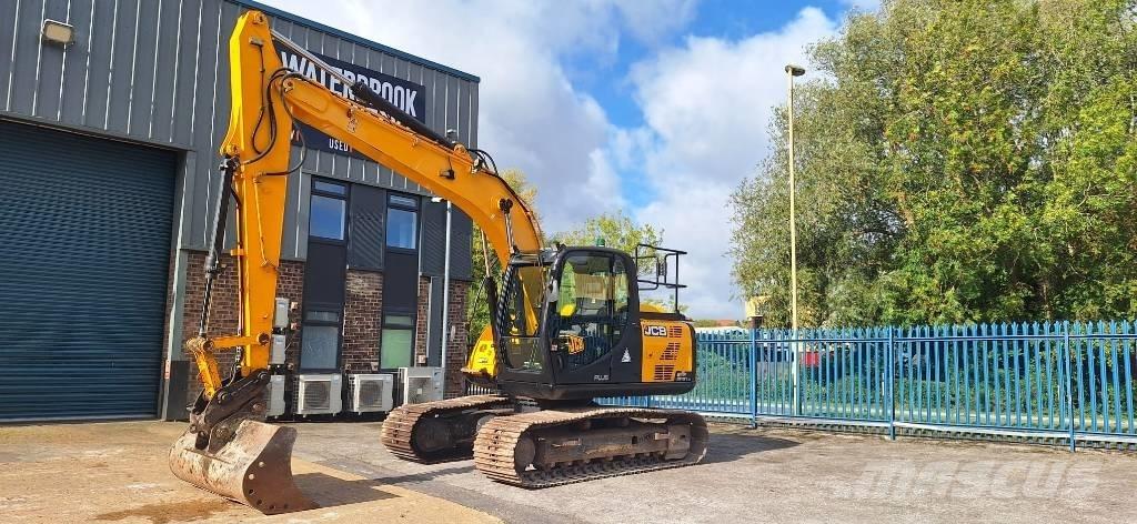 JCB JS 131 LC Rupsgraafmachines