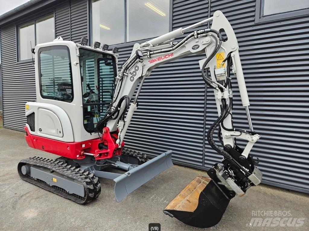 Takeuchi TB 225 Minigraafmachines < 7t