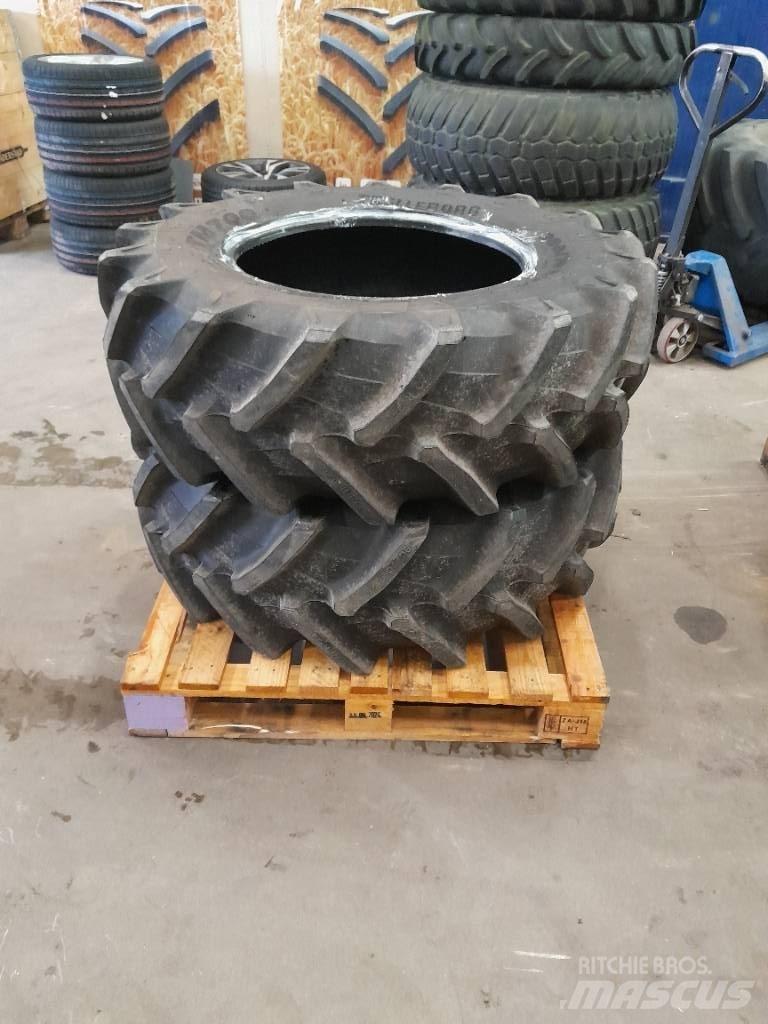 Trelleborg TM700 Banden, wielen en velgen