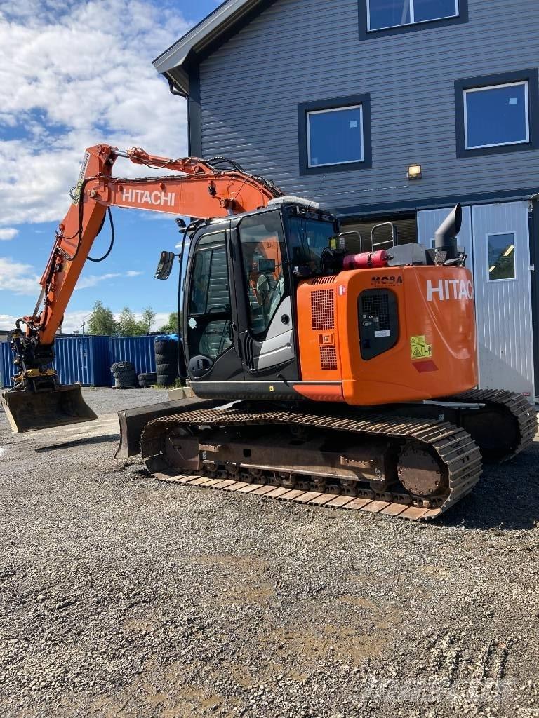 Hitachi ZX 135 US-6 Rupsgraafmachines