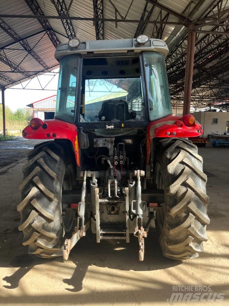 Massey Ferguson 5435 Tractoren