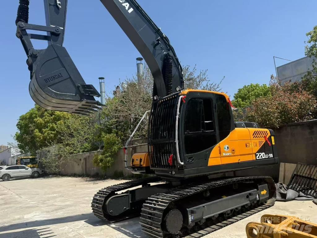Hyundai R220LC-9S Rupsgraafmachines