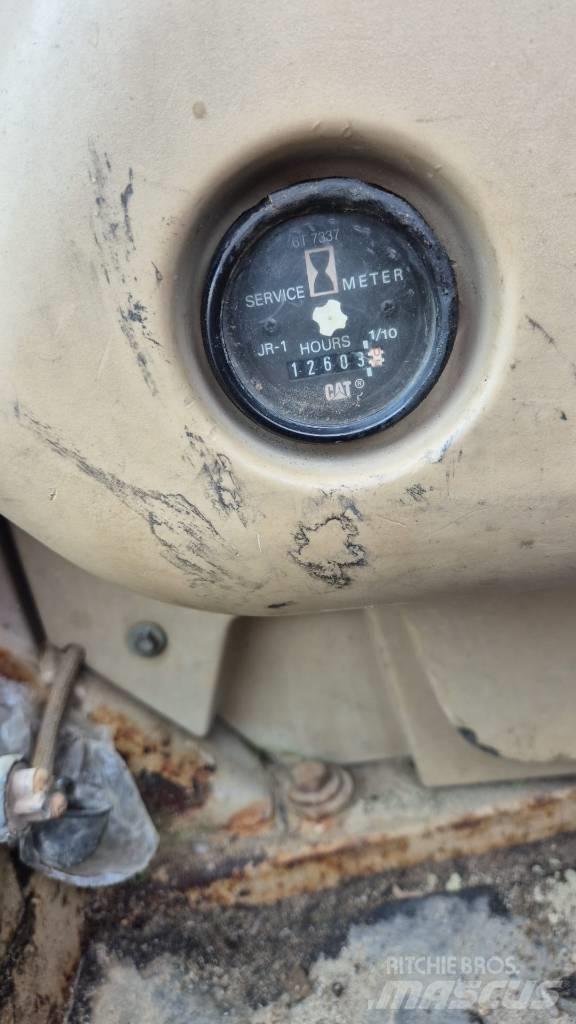 CAT 320BL Rupsgraafmachines