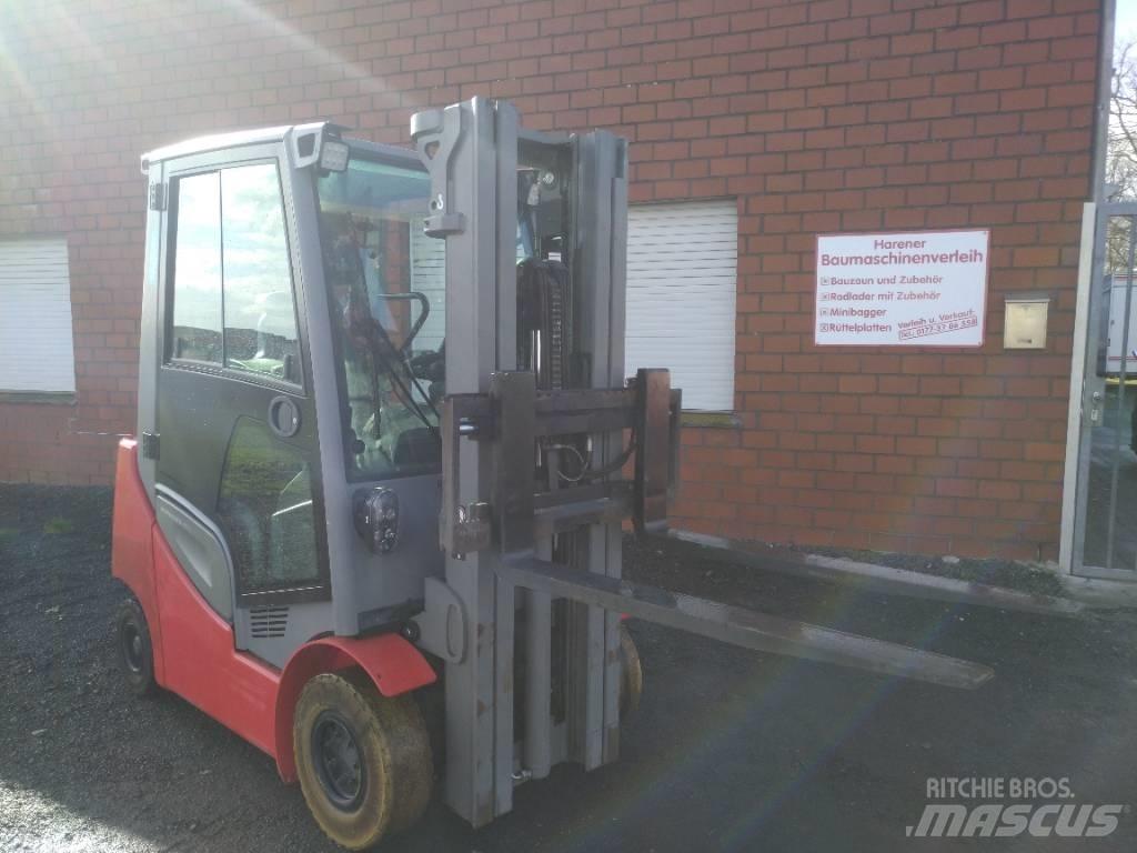 Jungheinrich TFG 320 LPG heftrucks