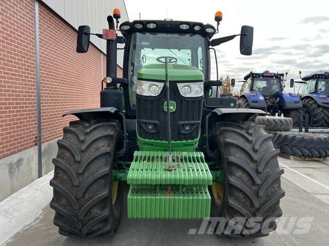 John Deere 6R 215 Tractoren