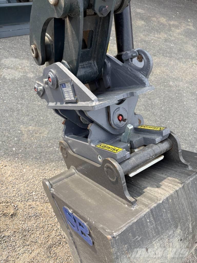 Hyundai HX 25 AZ Minigraafmachines < 7t