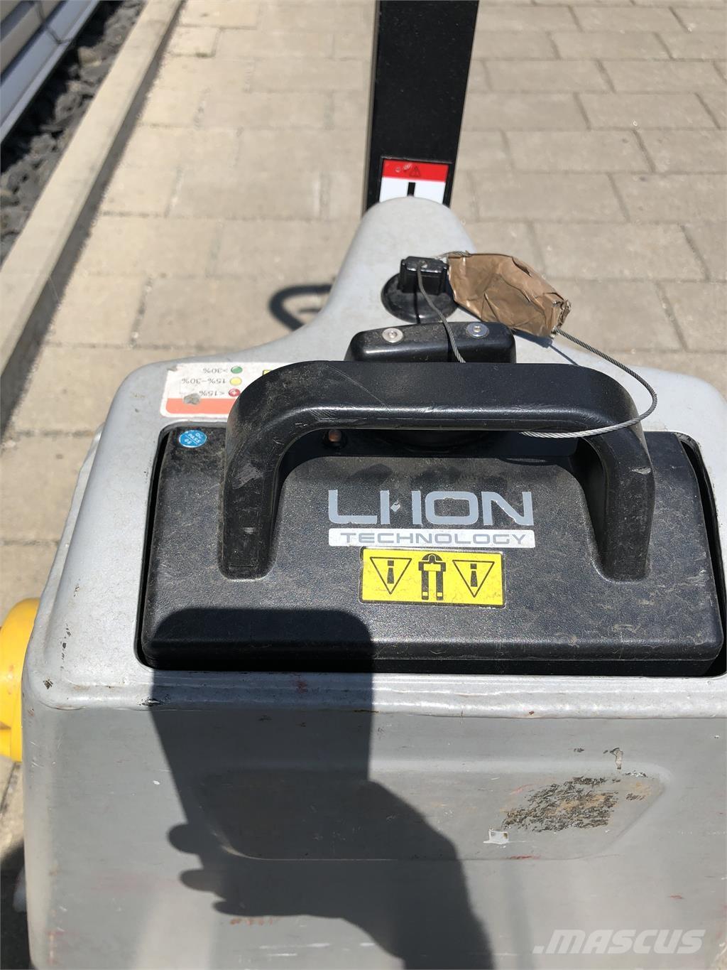 Still ECH 12 C Stapelaar meeloop