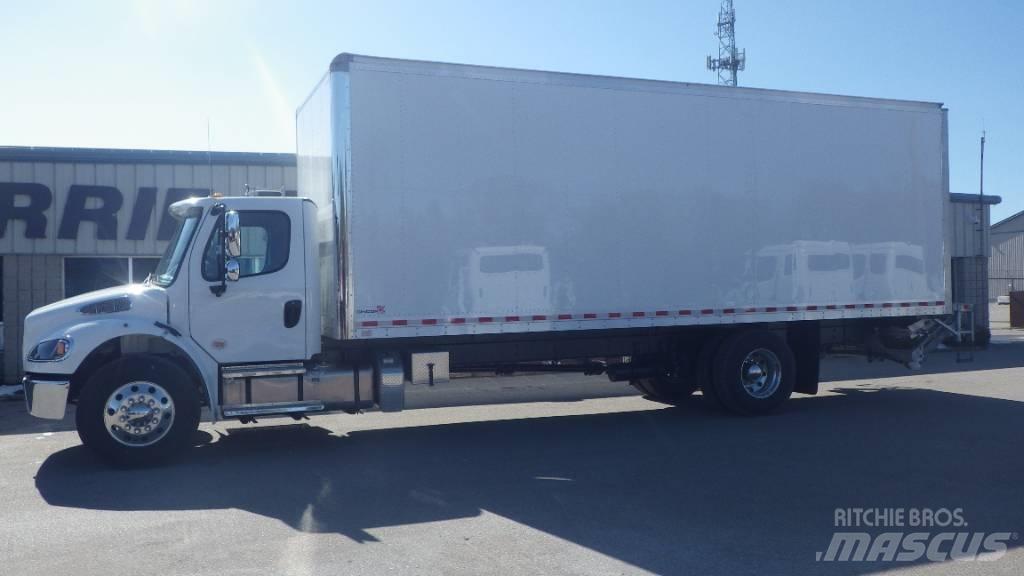 Freightliner M2 106 Bakwagens met gesloten opbouw
