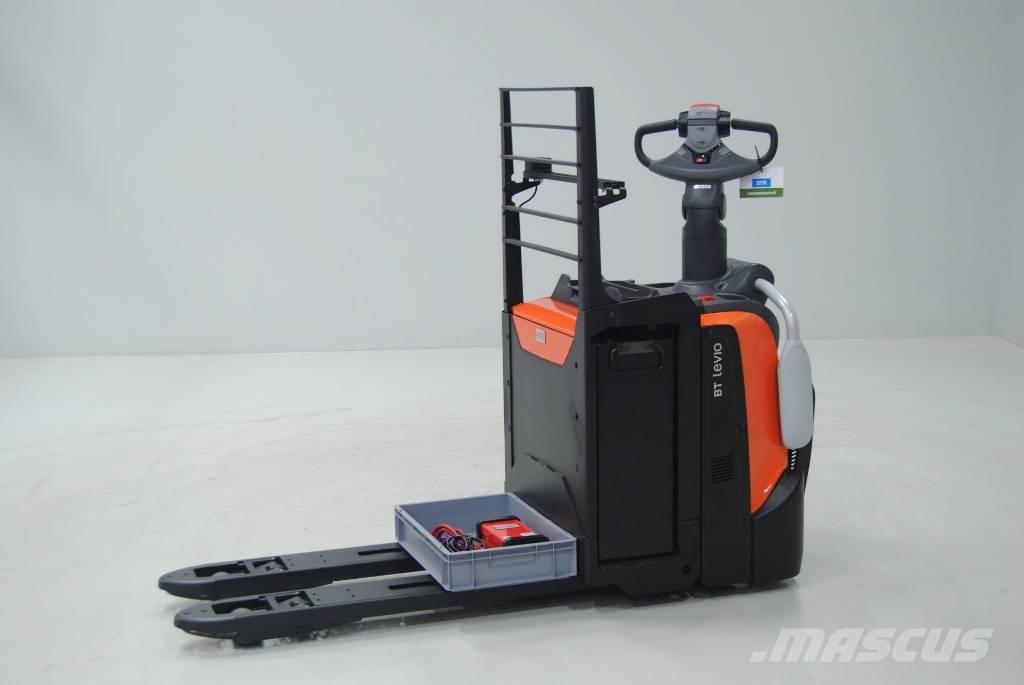 Toyota LPE220 Meerij pallettruck met platform