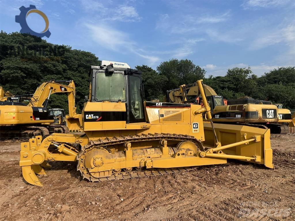 CAT D7G Rupsdozers