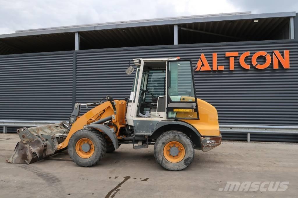 Liebherr L 506 Wielladers
