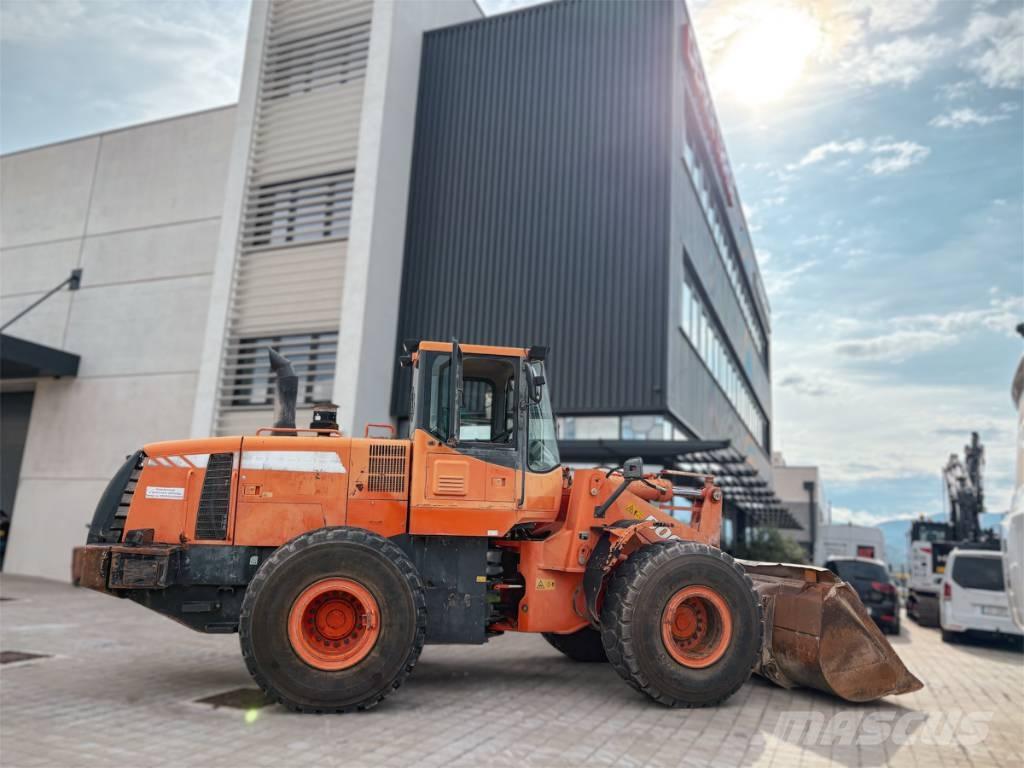 Doosan DL 300 Wielladers