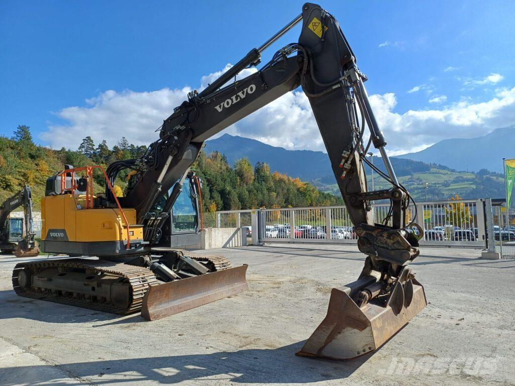 Volvo ECR235EL Rupsgraafmachines