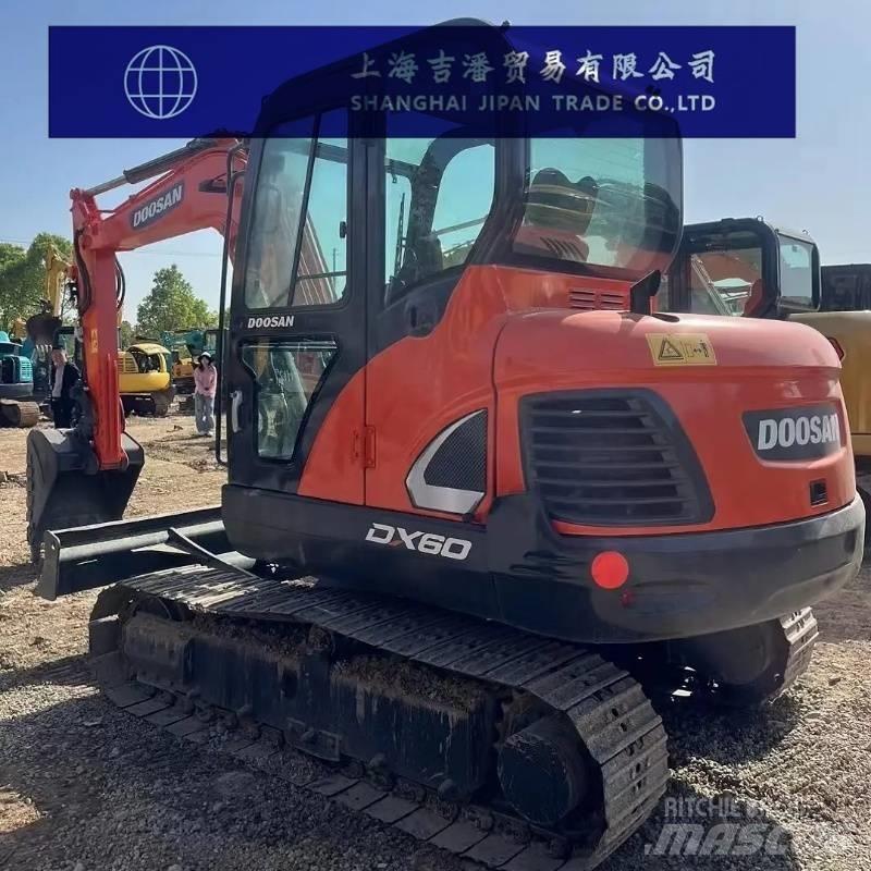 Doosan DX 60 Rupsgraafmachines