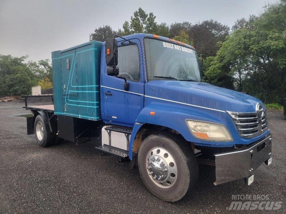 Hino 338 Platte bakwagens