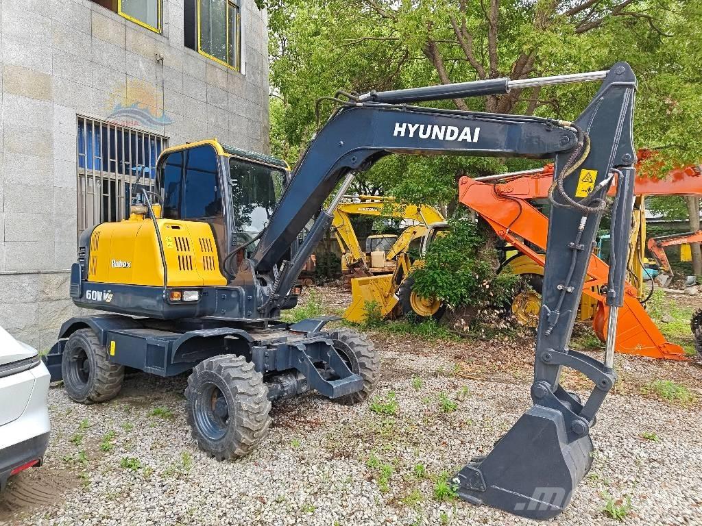 Hyundai R60 Wielgraafmachines