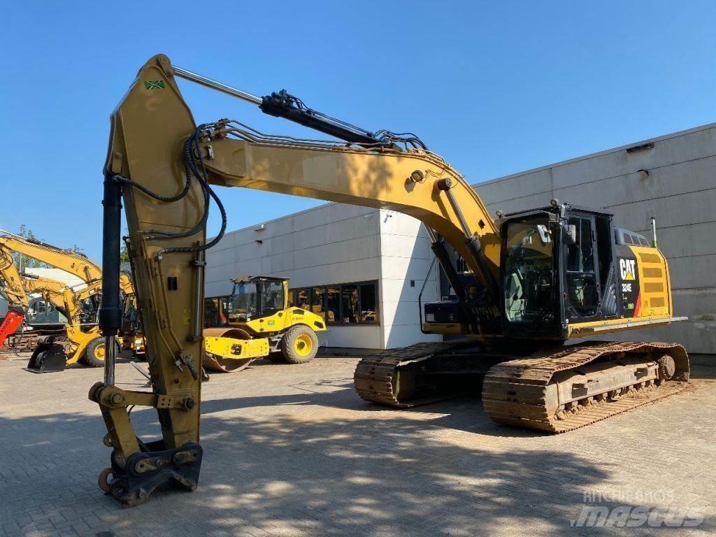 CAT 324E Rupsgraafmachines