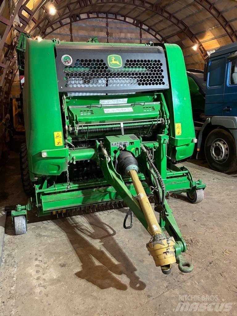 John Deere 960 Ronde-balenpersen