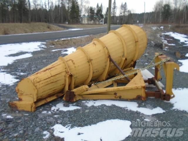  SNOW PLOW 162'' Voorladeraccessoires
