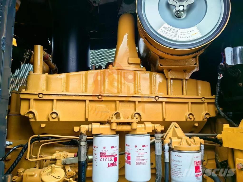 Shantui SD 32 Rupsdozers