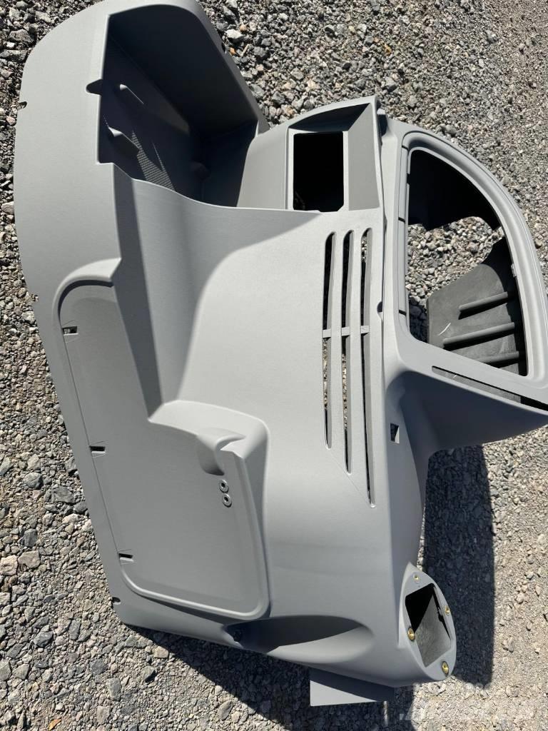 JCB 3 CX Side Panel Cabine en interieur