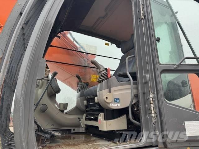 Hitachi ZX 350 LC N Rupsgraafmachines