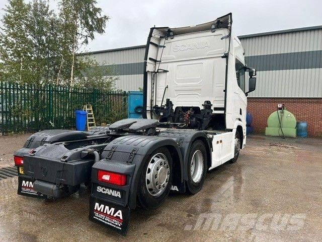 Scania R 450 Trekkers