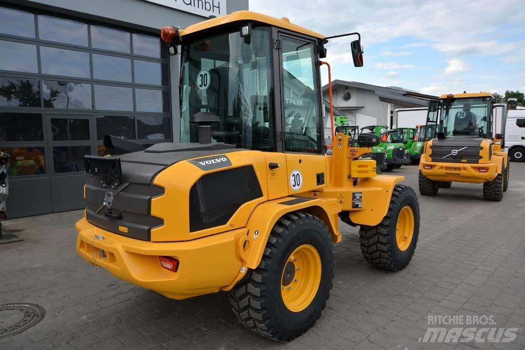 Volvo L 35 HS Wielladers