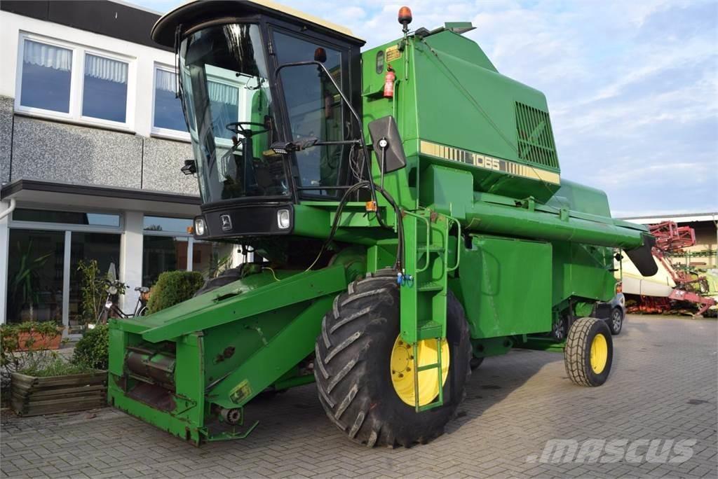 John Deere 1065 Maaidorsmachines
