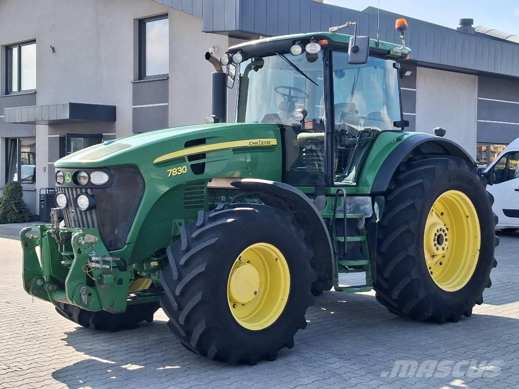 John Deere 7830 TLS Tractoren